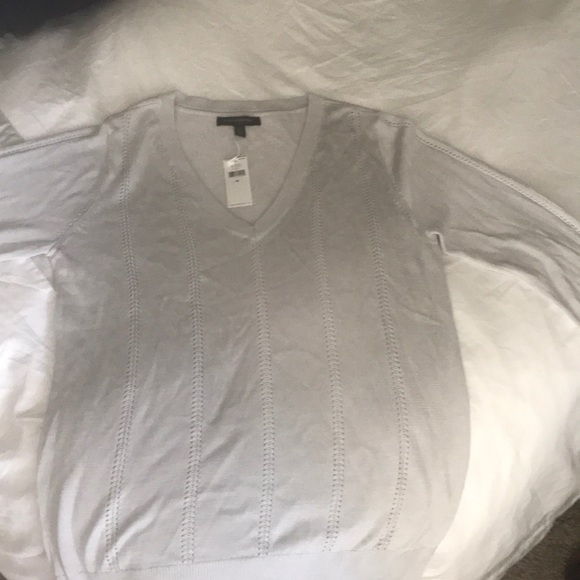 Banana Republic Sweater - Picture 2 of 2